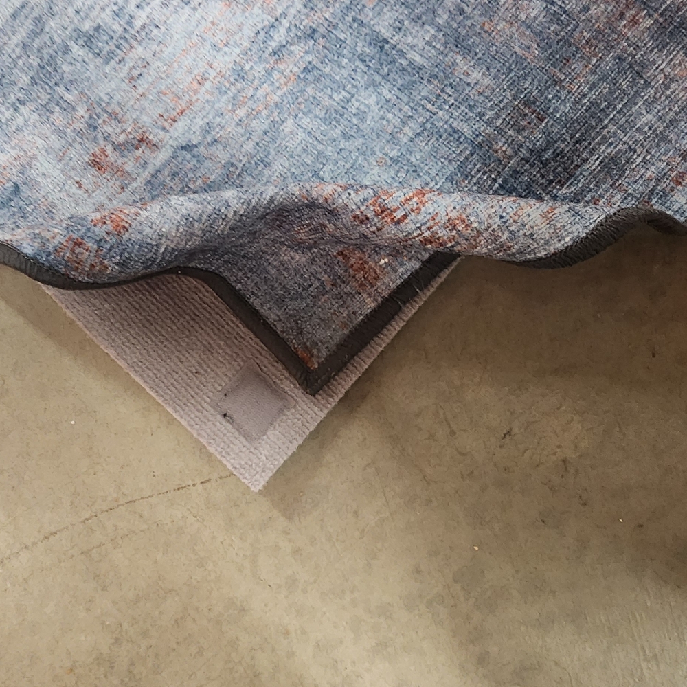 Chic Blue and Red rug Ruggable